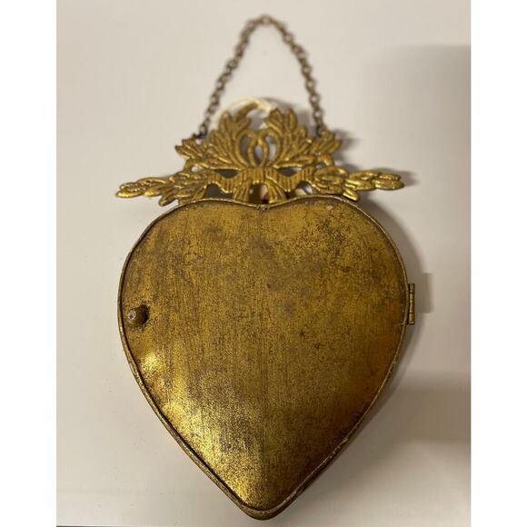 Sacred Heart Ornament with Mirror. KK388 - Picture 1 of 4